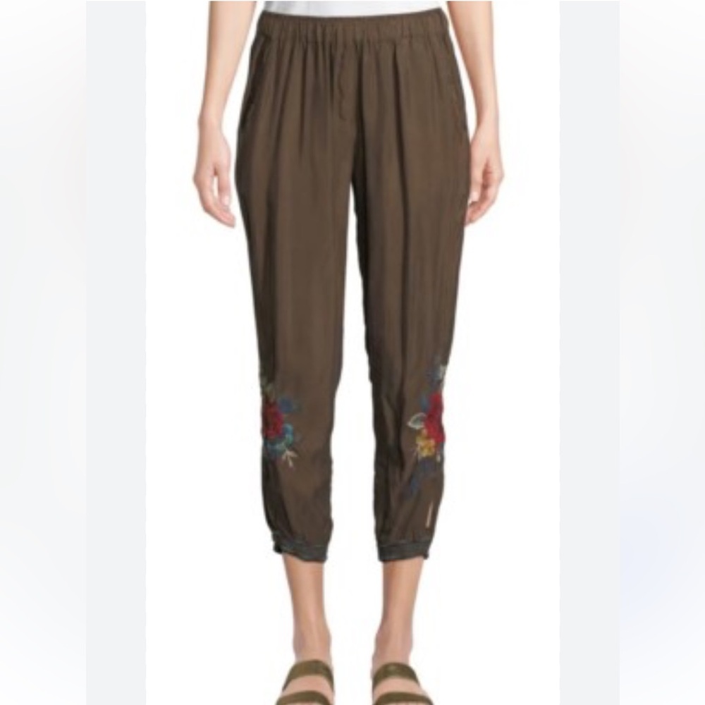 Johnny Was Workshop Embroiderd Floral Cupra Rayon Crop Pants Olive Green-Small